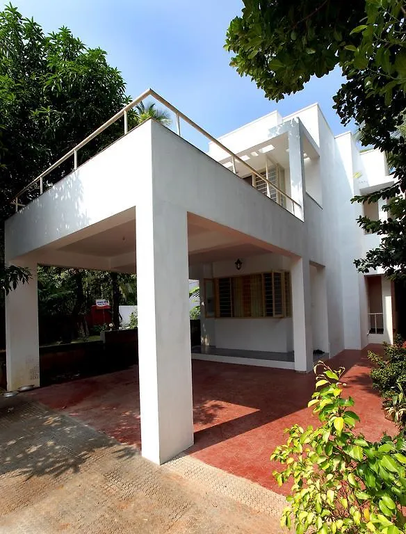 Little Paradise Homestay Kovalam